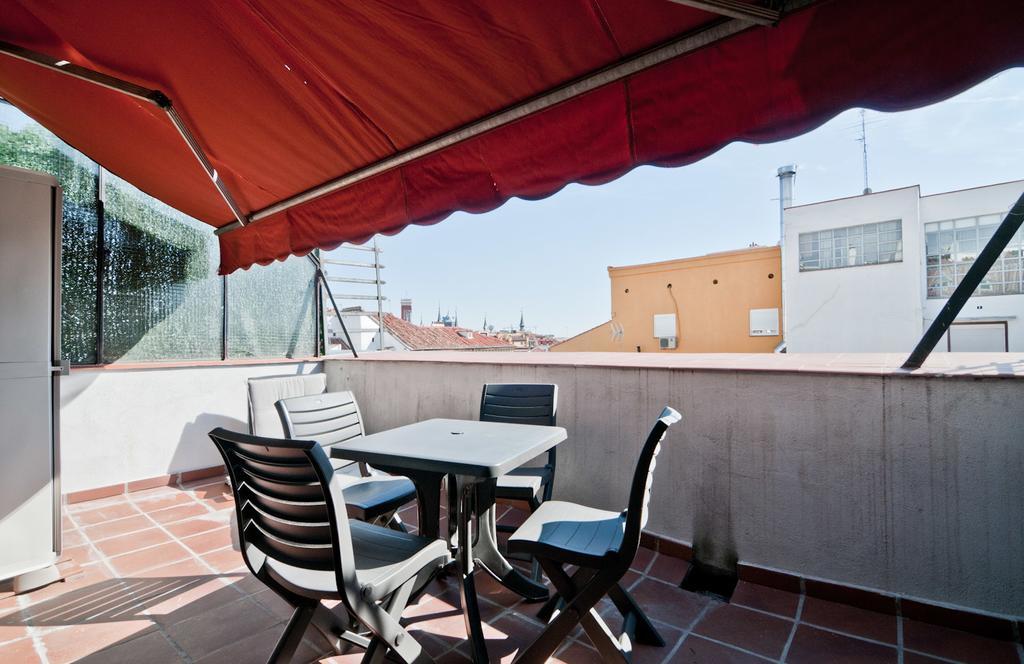 Plaza Mayor II Madrid Exterior photo